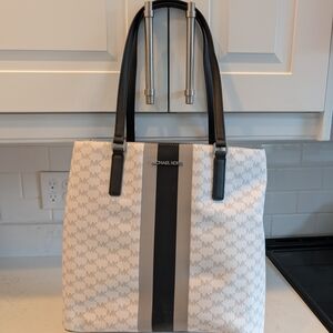 Michael Kors White and Black Tote Bag